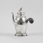 1039 2077 COFFEE POT